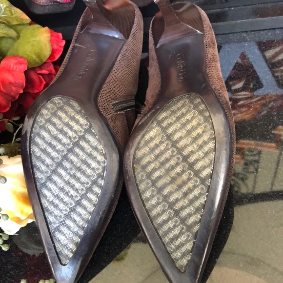 Calvin Klein - Picture 5 of 5